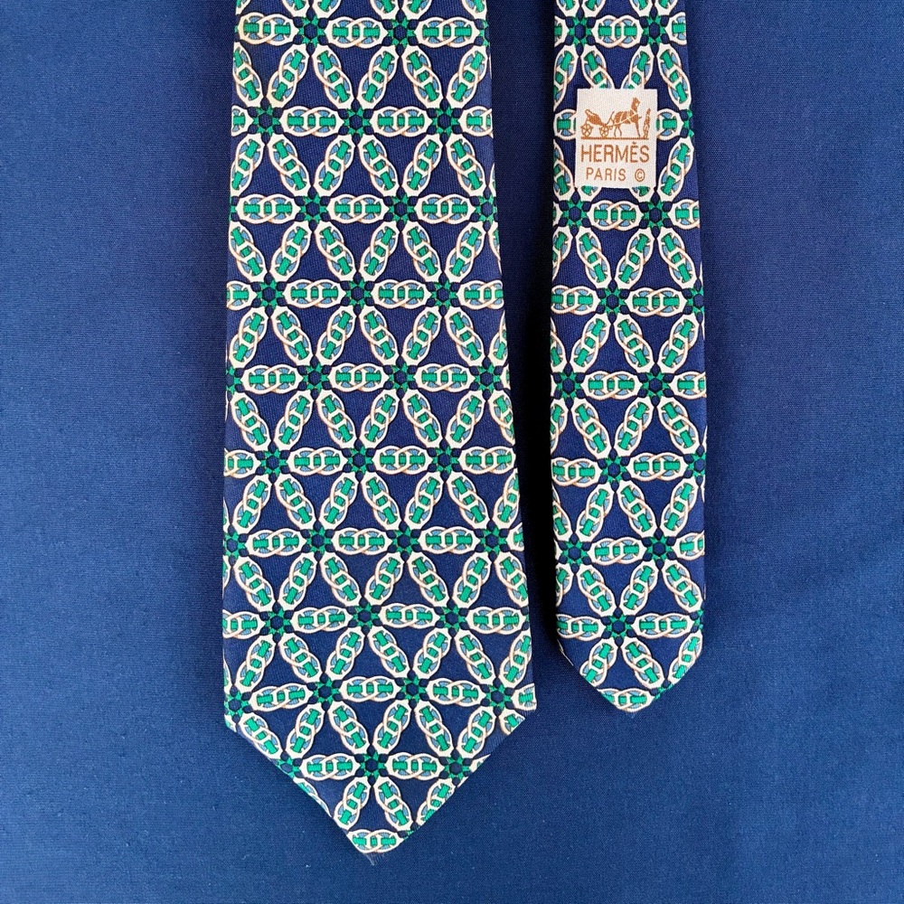 Hermès Blue and Green Patterned Tie